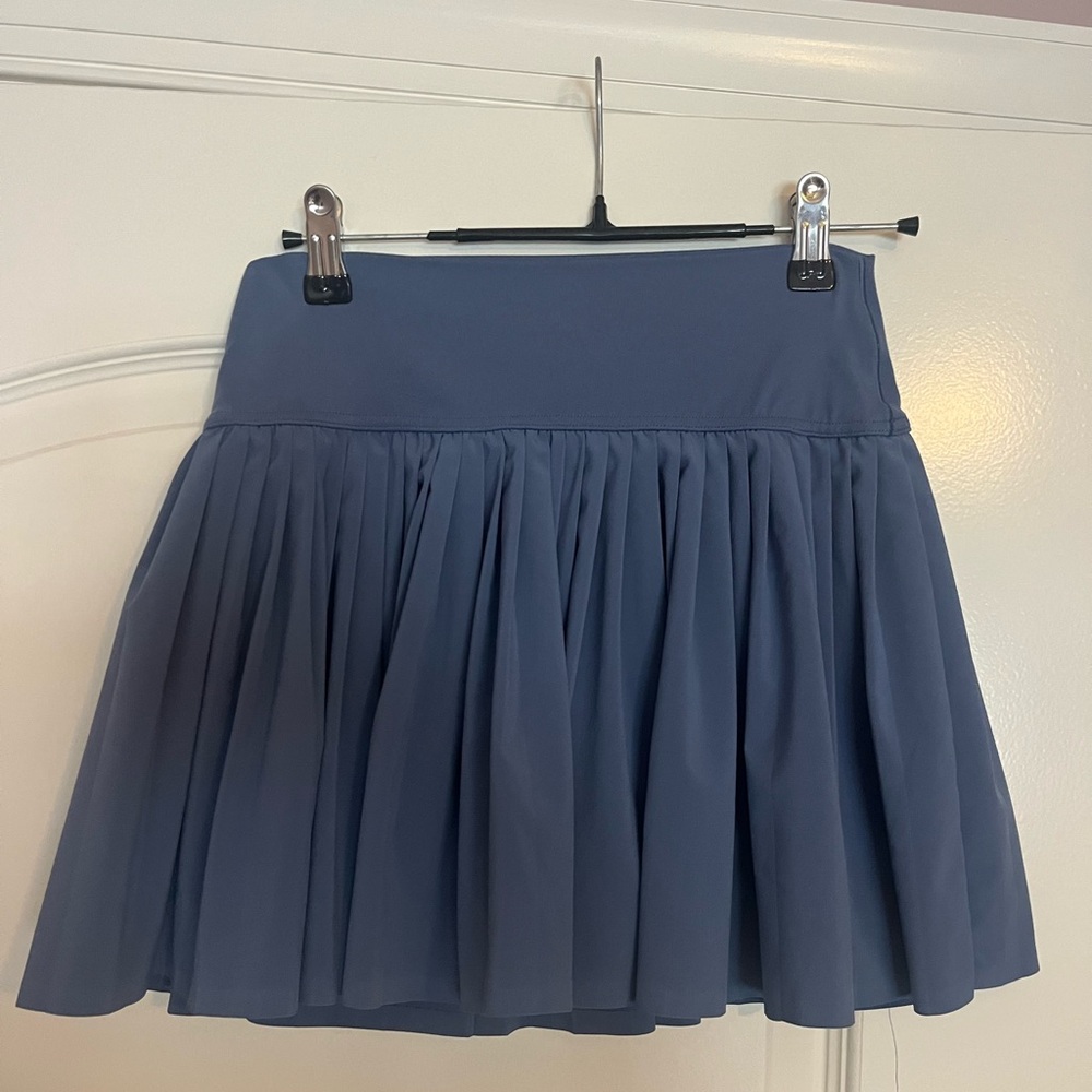 Aerie Offline Skirt (with built in shorts) in Deep Blue